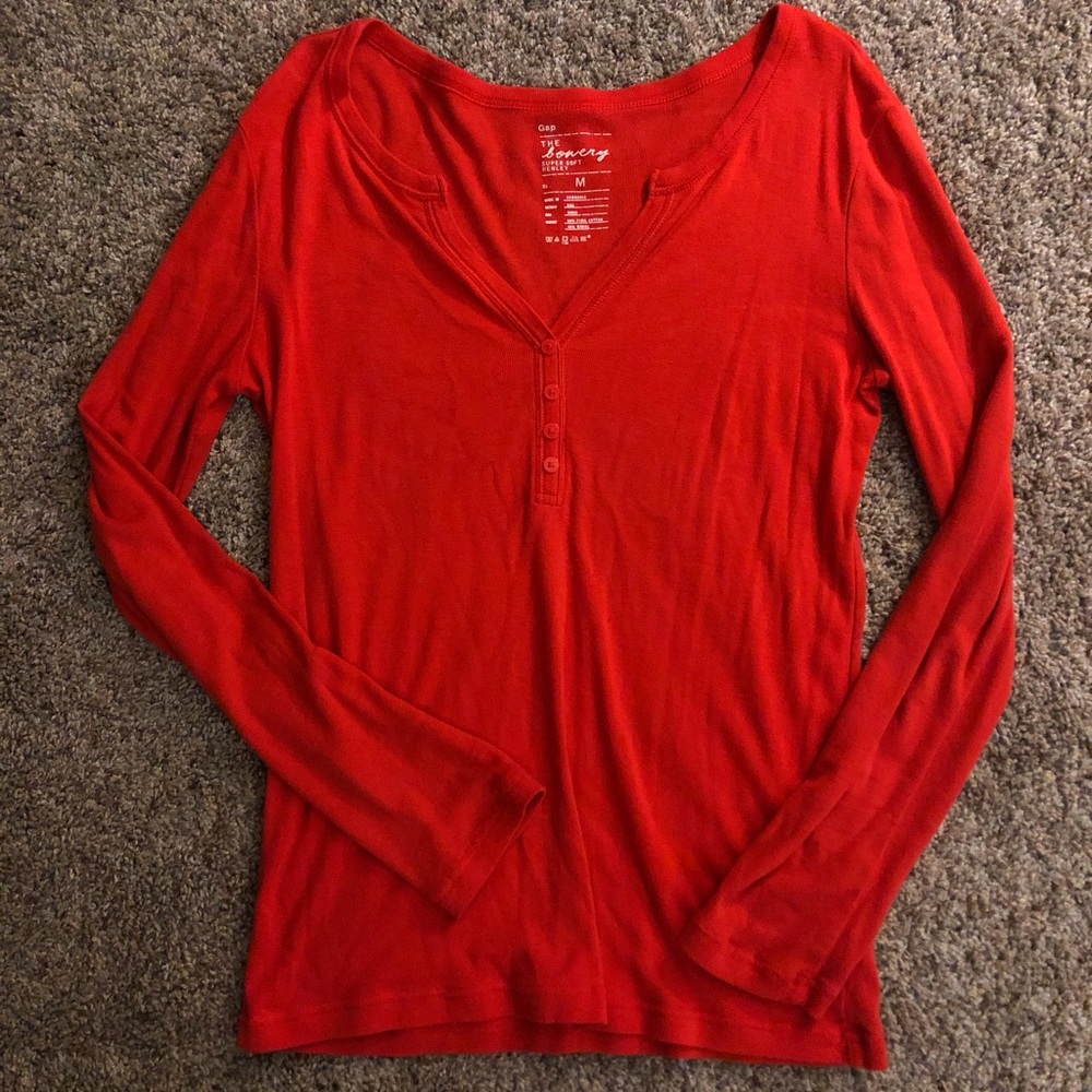 GAP v-neck Henley